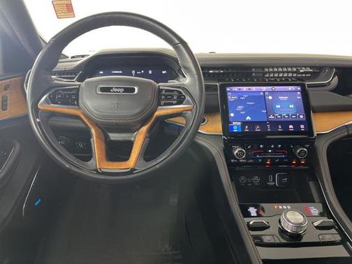 2023 Jeep Grand Cherokee L Summit Reserve