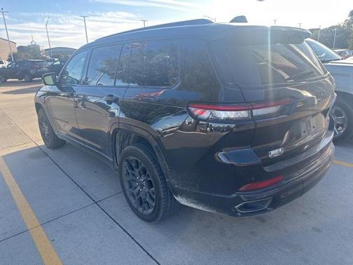 2023 Jeep Grand Cherokee L Summit Reserve