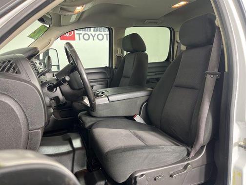 2012 Chevrolet Silverado 3500 LT