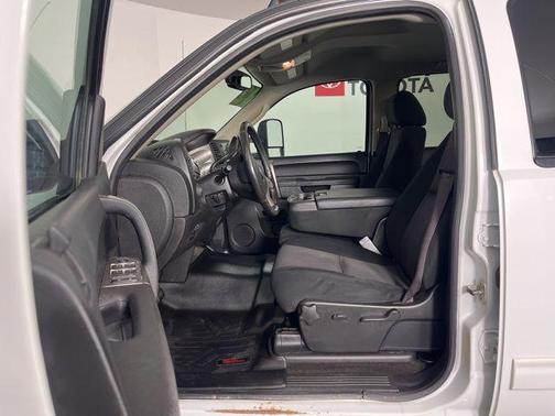 2012 Chevrolet Silverado 3500 LT