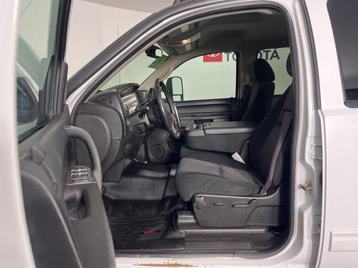 2012 Chevrolet Silverado 3500 LT