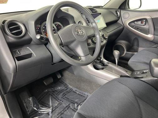 2008 Toyota RAV4 Sport