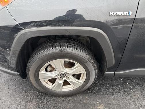 2021 Toyota RAV4 Hybrid LE