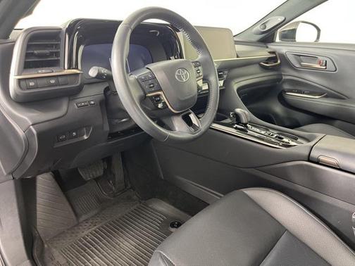 2024 Toyota Crown Limited