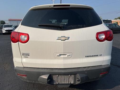 2011 Chevrolet Traverse LT