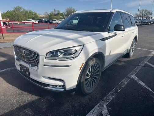 Pristine White Metallic Tri-Coat 2020 Lincoln Aviator Reserve AWD