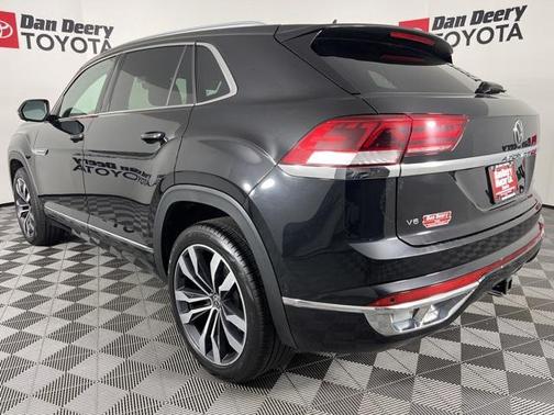 2022 Volkswagen Atlas Cross Sport 3.6L V6 SEL Premium R-Line