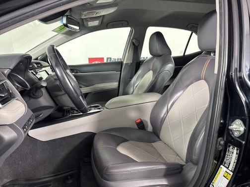 2018 Toyota Camry XLE