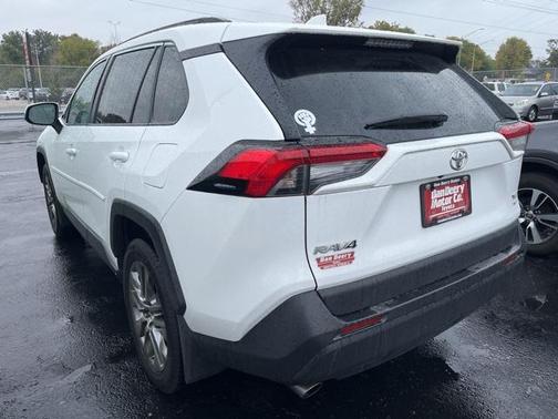 2020 Toyota RAV4 XLE Premium