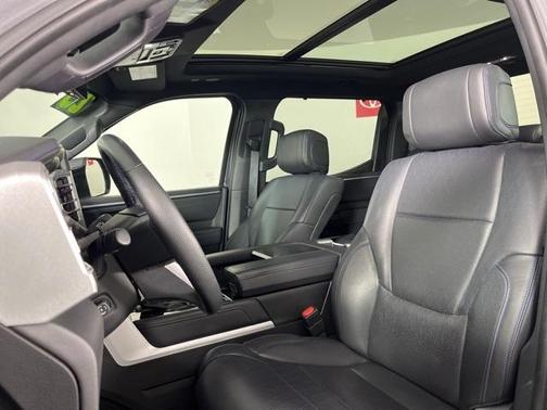 2023 Toyota Tundra Platinum