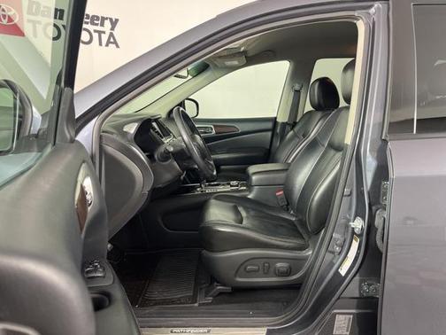 2013 Nissan Pathfinder SL