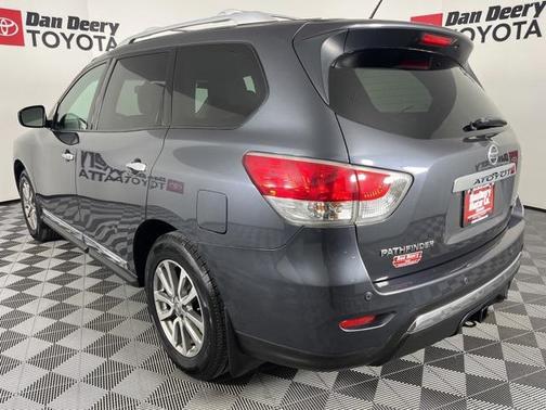 2013 Nissan Pathfinder SL