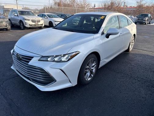 2021 Toyota Avalon XLE