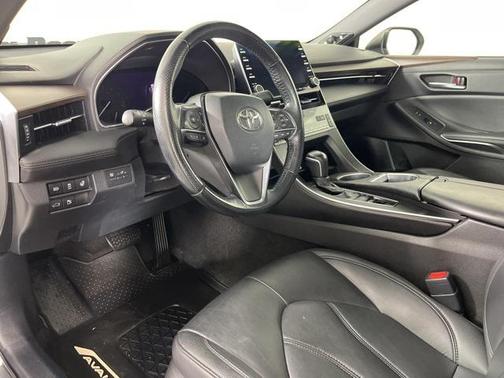 2021 Toyota Avalon XLE
