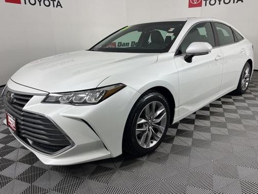 2021 Toyota Avalon XLE