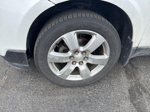 Iridescent Pearl Tricoat 2017 Chevrolet Traverse Premier