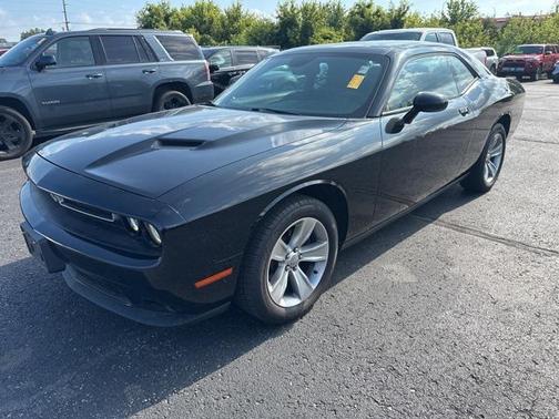2016 Dodge Challenger SXT