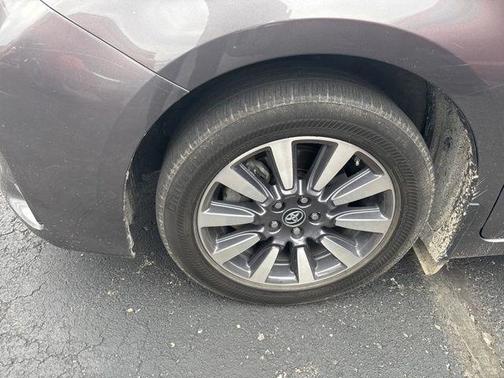 Predawn Gray Mica 2019 Toyota Sienna Limited