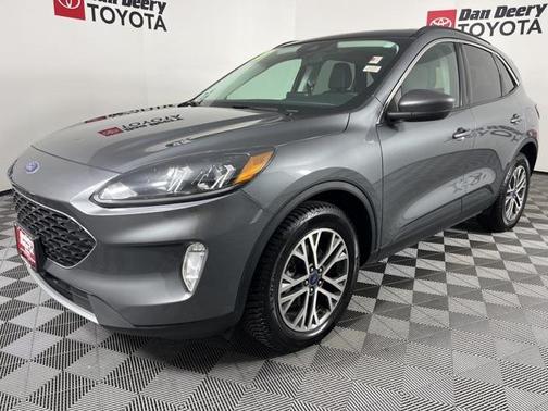 2022 Ford Escape SEL
