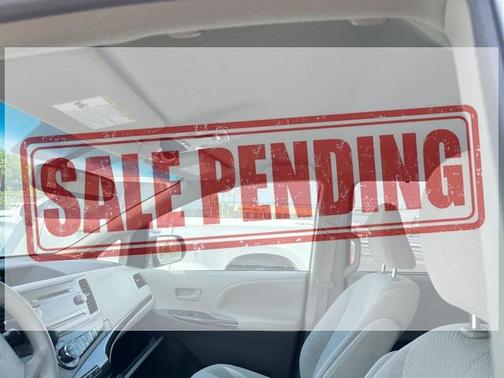 2013 Toyota Sienna LE