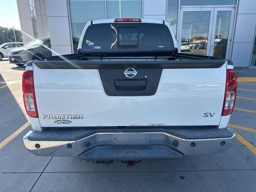 2016 Nissan Frontier SV