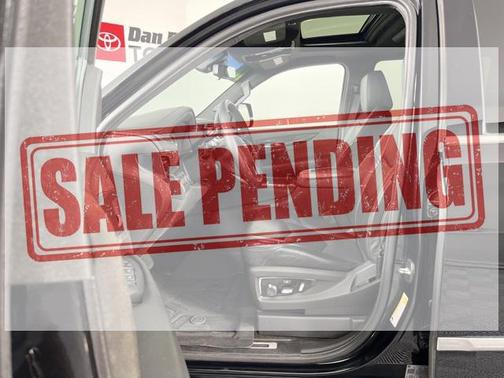 2018 Cadillac Escalade ESV Platinum