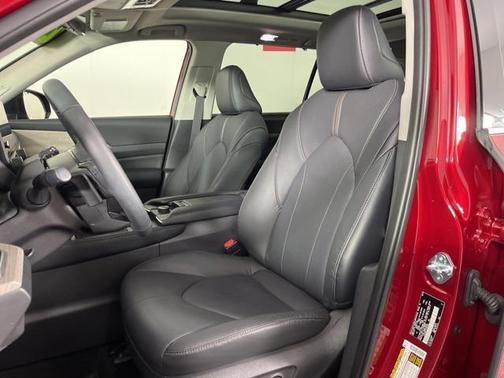 2025 Toyota Grand Highlander Platinum