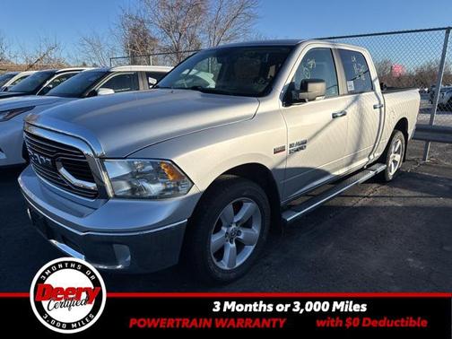 2017 RAM 1500 SLT