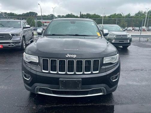 Brilliant Black Crystal Pearlcoat 2014 Jeep Grand Cherokee Limited