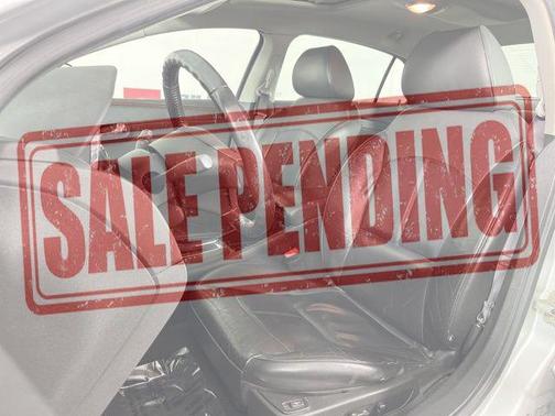 Silver Ice Metallic 2011 Chevrolet Malibu LTZ