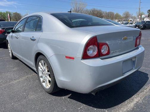 Silver Ice Metallic 2011 Chevrolet Malibu LTZ