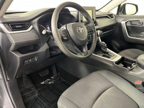 Magnetic Gray Metallic 2019 Toyota RAV4 LE