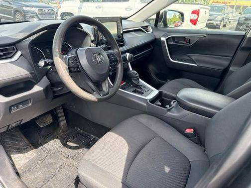 Magnetic Gray Metallic 2019 Toyota RAV4 LE