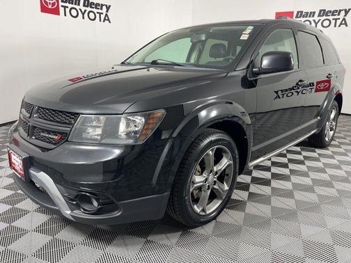 Pitch Black Clearcoat 2016 Dodge Journey Crossroad