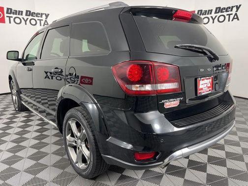 Pitch Black Clearcoat 2016 Dodge Journey Crossroad