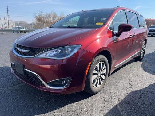 2020 Chrysler Pacifica Touring-L Plus