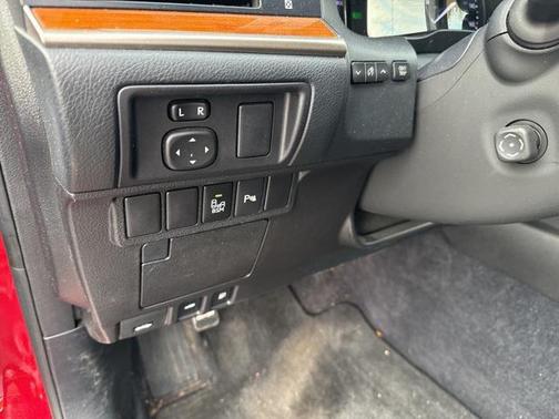 2013 Lexus ES 300h Base