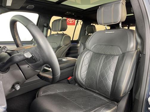 2023 Jeep Grand Wagoneer Series III 4x4