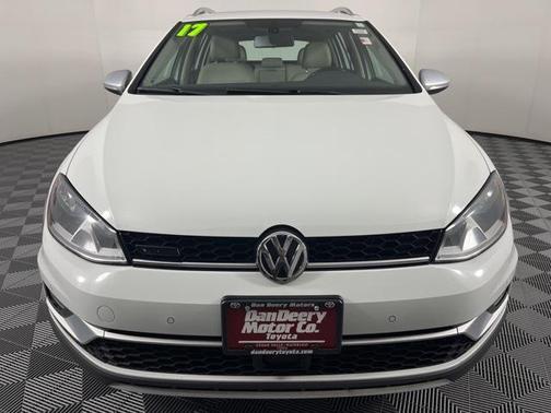 2017 Volkswagen Golf Alltrack TSI SE