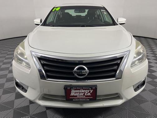 2014 Nissan Altima 2.5 SV