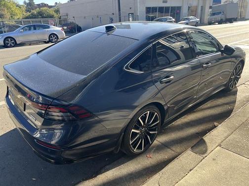 2023 Honda Accord Hybrid Touring