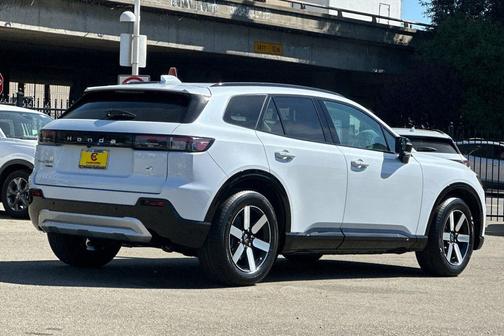 Frostline White Pearl 2026 Honda Prologue Touring