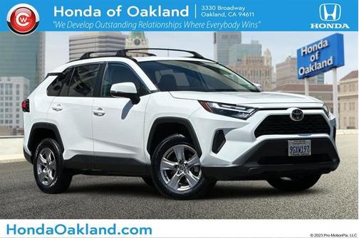 2023 Toyota RAV4 XLE