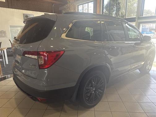 2022 Honda Pilot AWD Special Edition