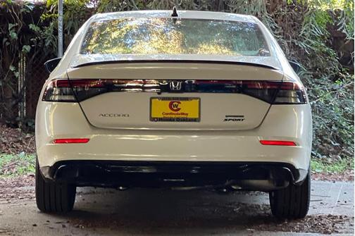 2025 Honda Accord Hybrid Base