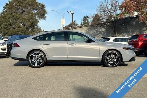 Meteorite 2026 Honda Accord SE