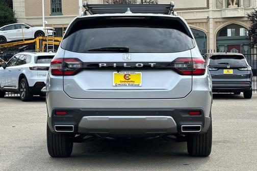 Silver Metallic 2026 Honda Pilot EX-L