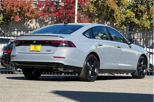 2025 Honda Accord Hybrid Base