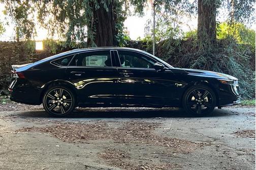 2025 Honda Accord Hybrid Base