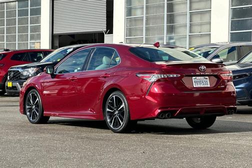 Ruby Flare Pearl 2018 Toyota Camry XSE